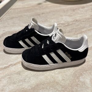 Adidas Gazelle toddler US 6k